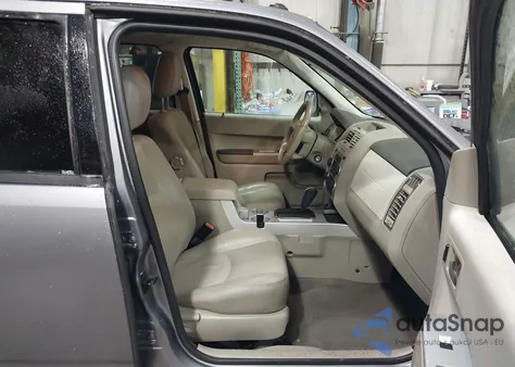 2008 Mercury Mariner Premier z USA, uszkodzony, nr VIN 4M2CU97178KJ27553